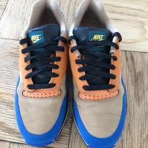 Nike Air Safari Monarch Royal Size 9